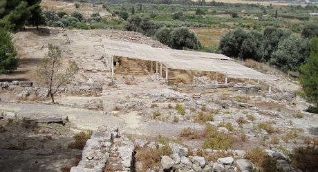 Agia Triada - Archaeological site